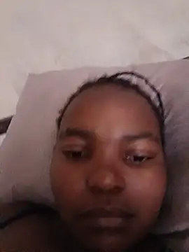 Ebonny-ass23 webcam stripchat model stream image