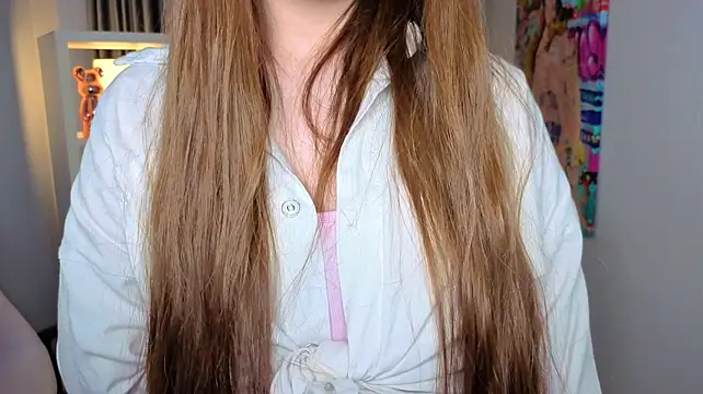 RileyBloomss live cam preview