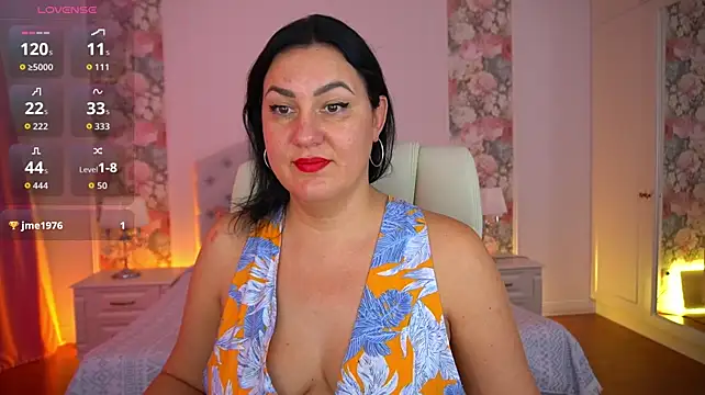 VelvetLuck live cam preview