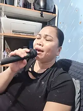 Sweetlorie_83