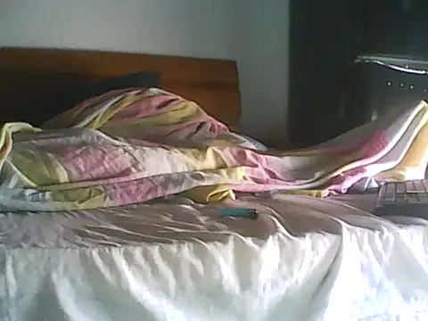 Fundy37 live cam on StripChat