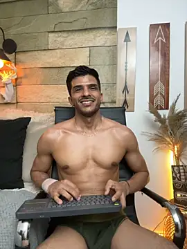 anddy_white live cam on StripChat