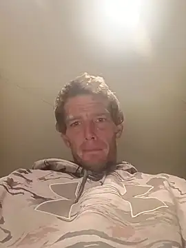 mikebix1990 live cam on StripChat