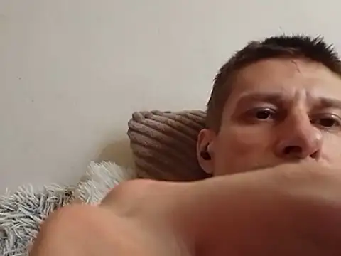 OioiJajaTJStrongKutasen live cam preview