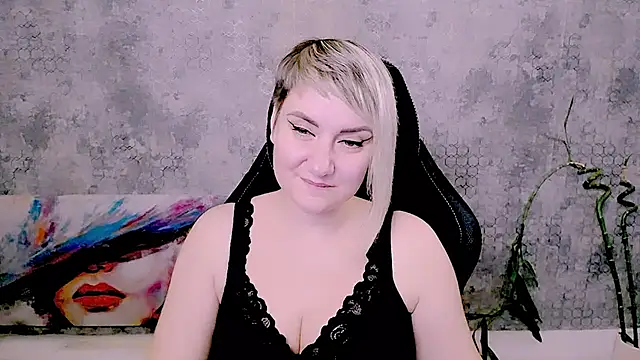 Djullia live cam on StripChat