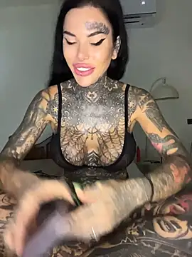 darkinkedbabe