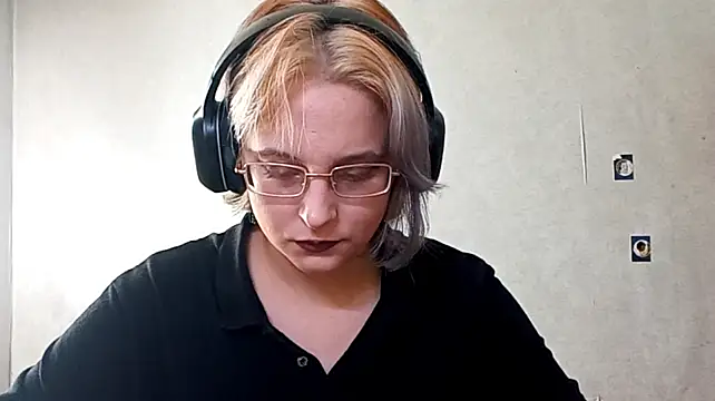 BreanneRadley webcam stripchat model stream image