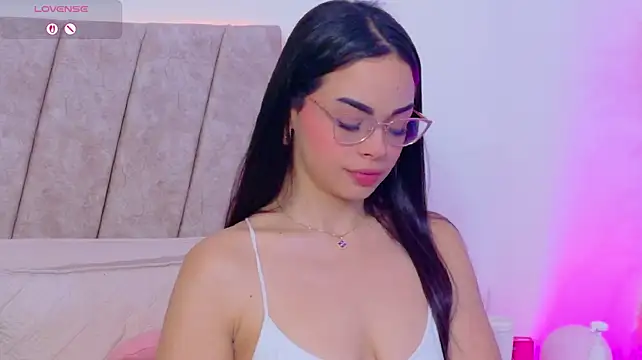 Maddie_Evanss