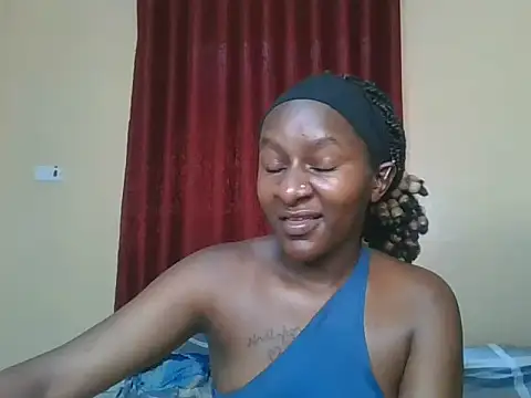 keyla3 live cam on StripChat