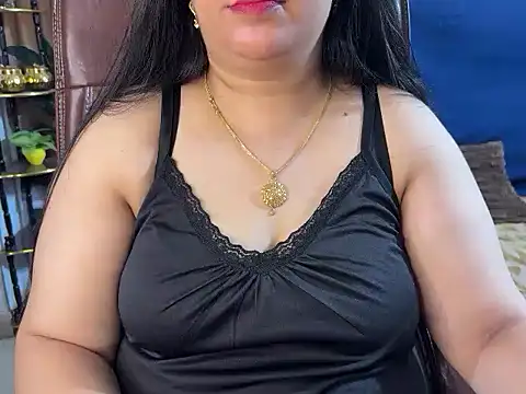 Curvy_Vincy4