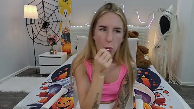 DeboraHorny