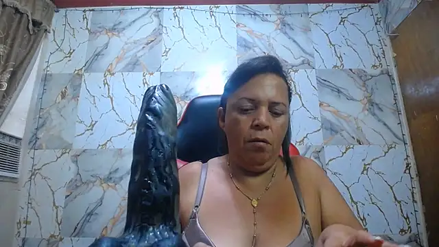 alina_maturehot