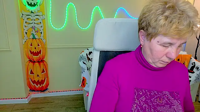 AdelinaLuna