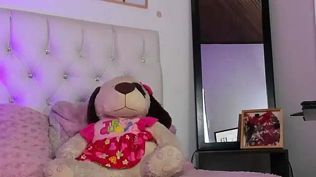 Naomy_smithh