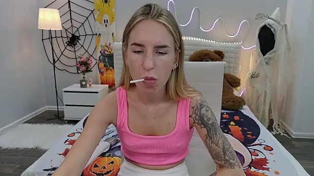 DeboraHorny