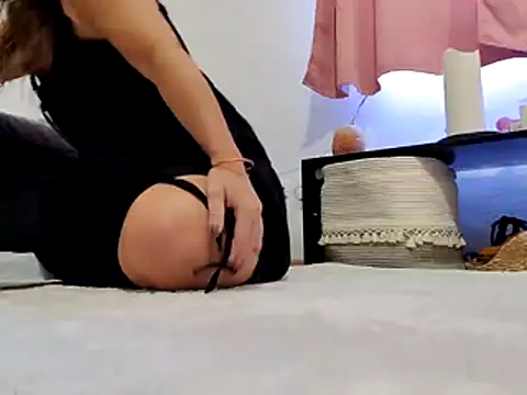sweethotmilf888 live cam preview
