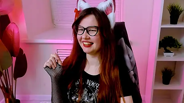 CarolGiggly twerk and doggy ass view