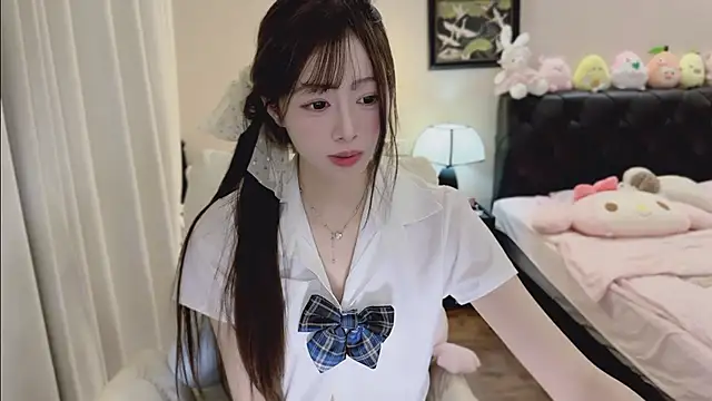 Evacute-top live cam preview