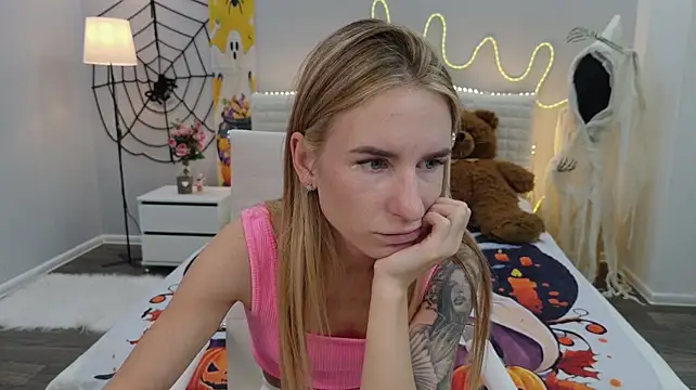 DeboraHorny