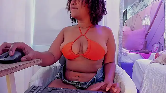 mia_rouxx1