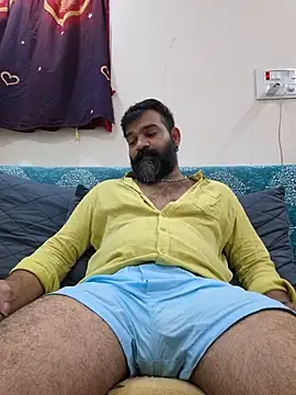 Fun_Guuy live cam on StripChat