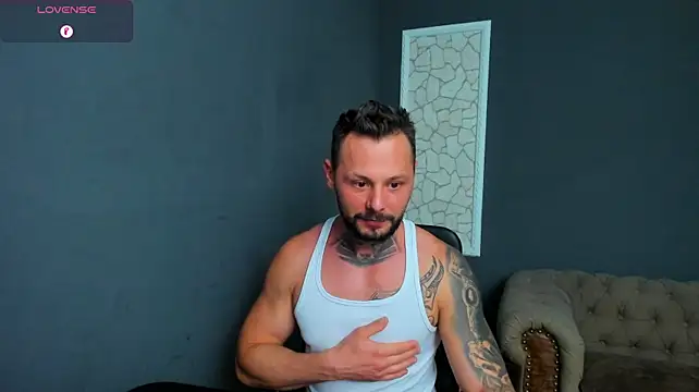 BrianHunts live cam on StripChat