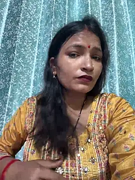 Priyaa_1433