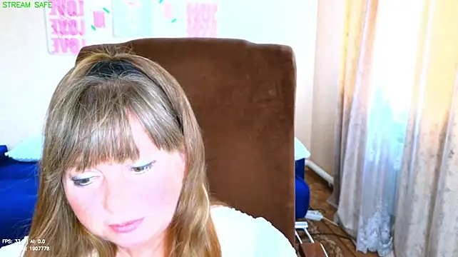 Melania_Cook