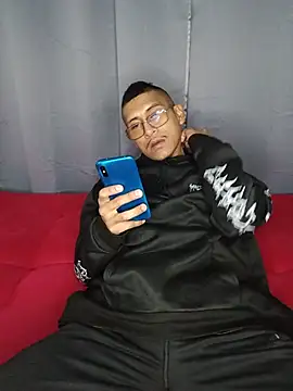 Hard_brown03 webcam