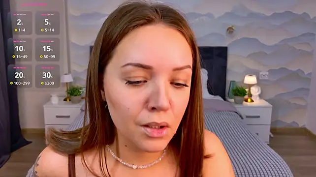 Chloe_Sapphire live cam on StripChat