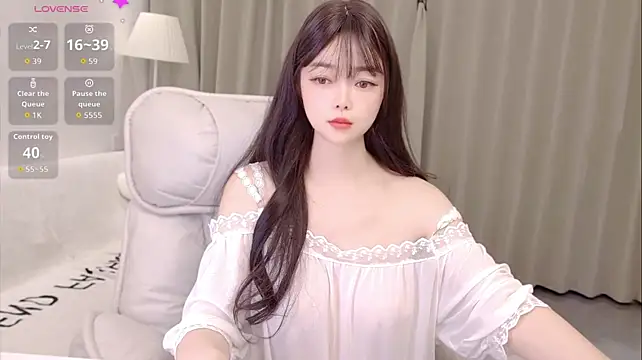 uikyy1 fetish cam preview