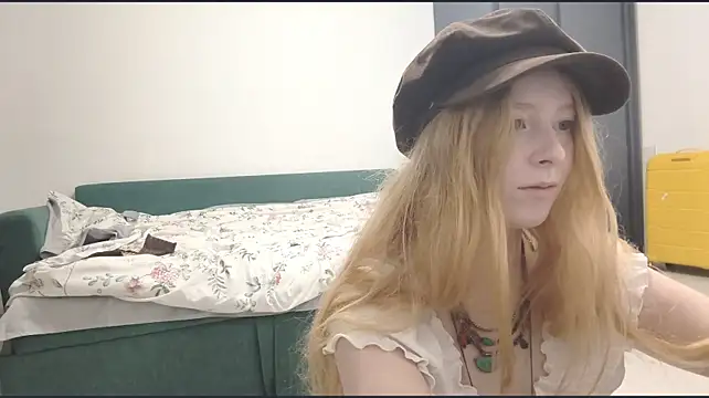 KateVibe_01 webcam