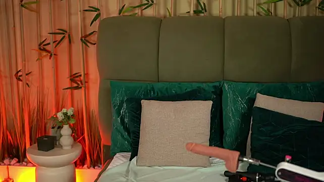 ErinEvans webcam stripchat model stream image