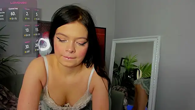SkyeHayes webcam