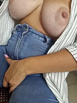 KamaSons live cam on StripChat