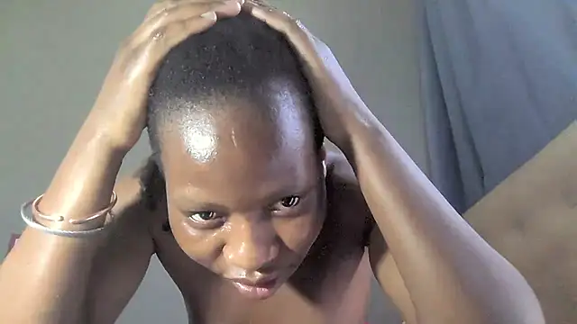 sweetslender (F young) - I will make my pussy squirt and creamy
