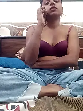 soni_babyy live cam on StripChat