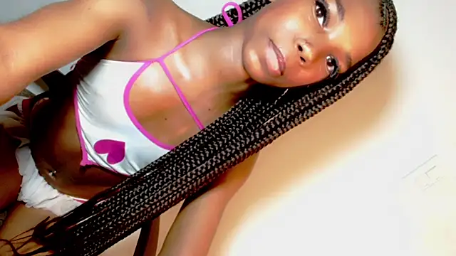 Little_ebonyx live cam on StripChat