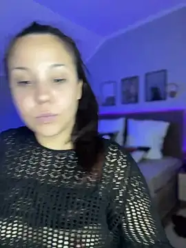 LushBySofa live sex cam