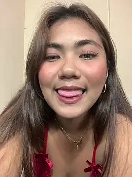 YaraSmith live sex cam