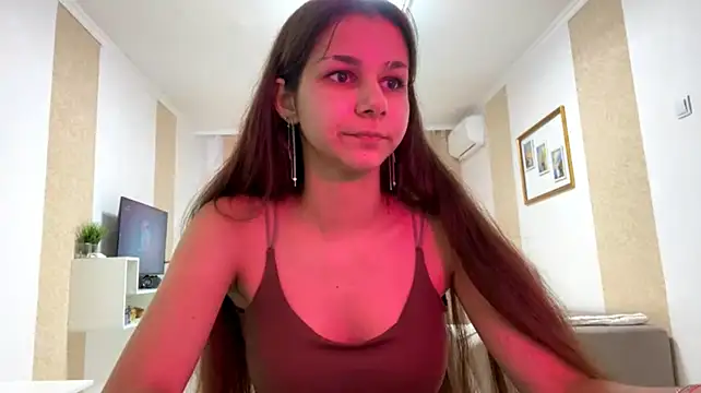 Bellamirror live cam on StripChat