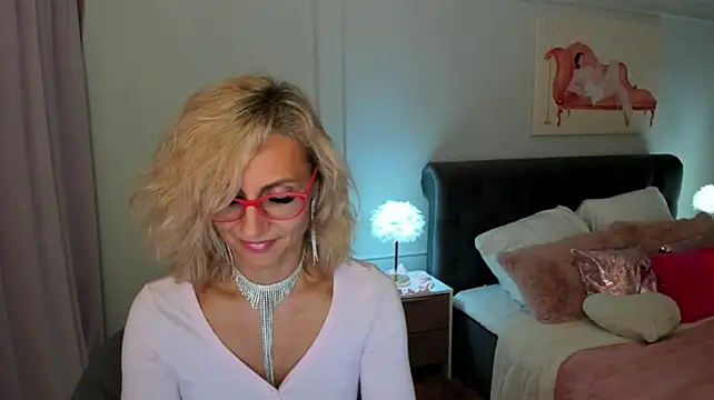 MuseOfStage live cam preview