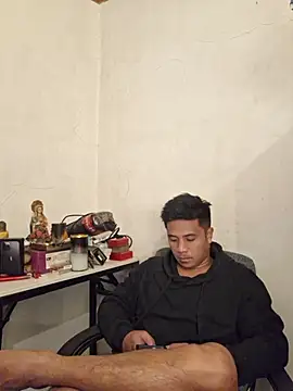 Felix_Asher