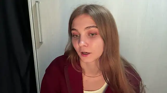 Babysmall_girl live cam on StripChat