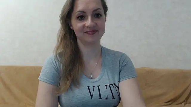 BonnieKiss8634