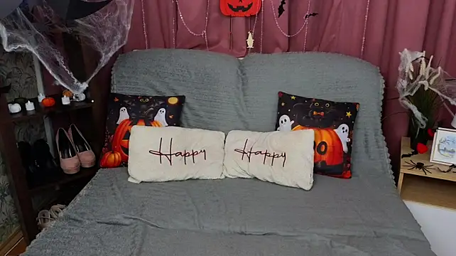EmilyCuper_