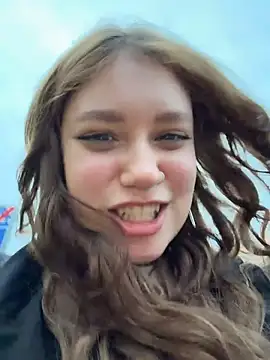 lucy-joy stripchat