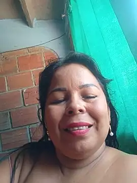 Mother-Big-tits webcam