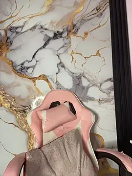 ariana_ec webcam