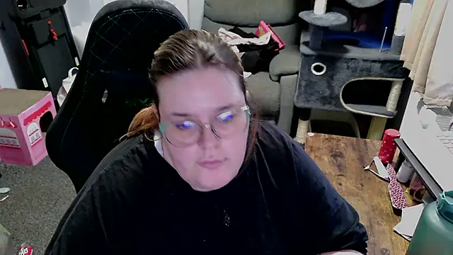 BBW-QUEENIE